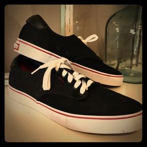 Men’s Vans Chima Ferguson skateboard shoes